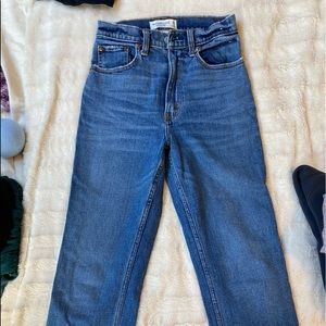 Abercrombie curve love jeans